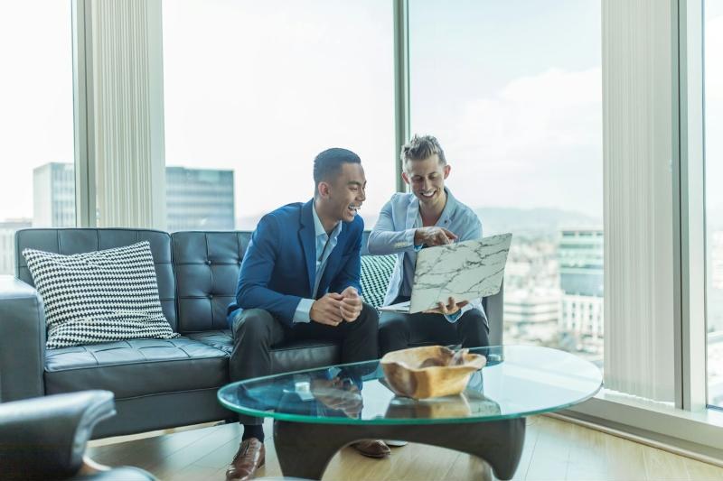 How to Choose the Right Financial Advisor for Your Goals